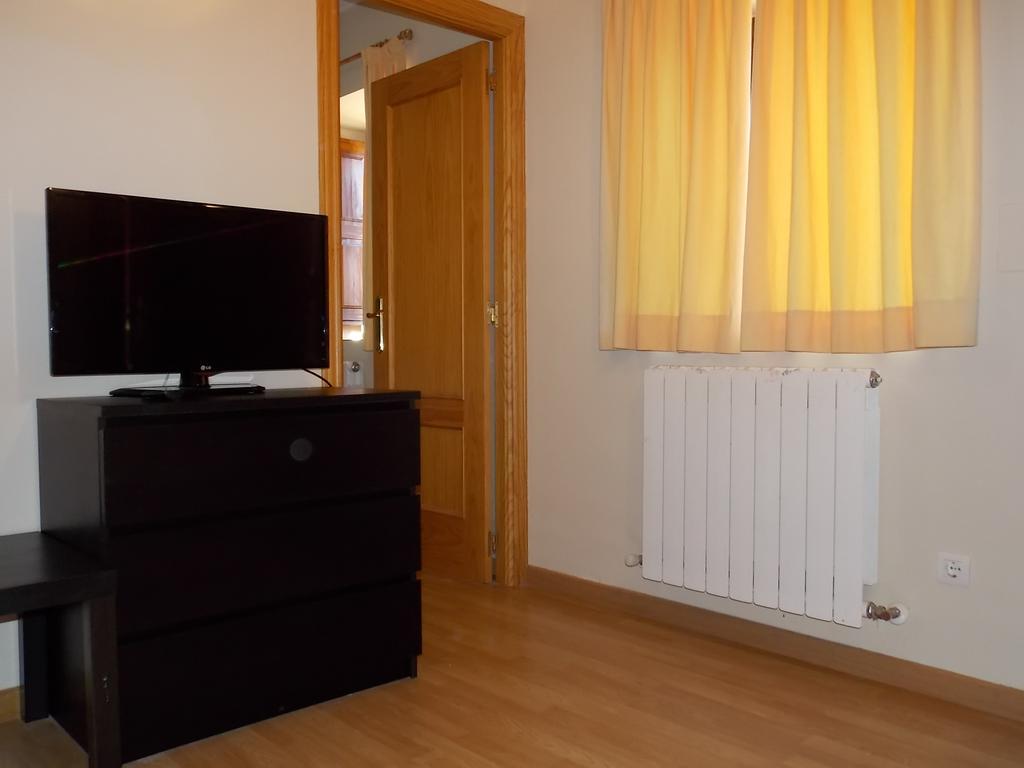 Apartamentos Fidalgo Sandiniés Værelse billede